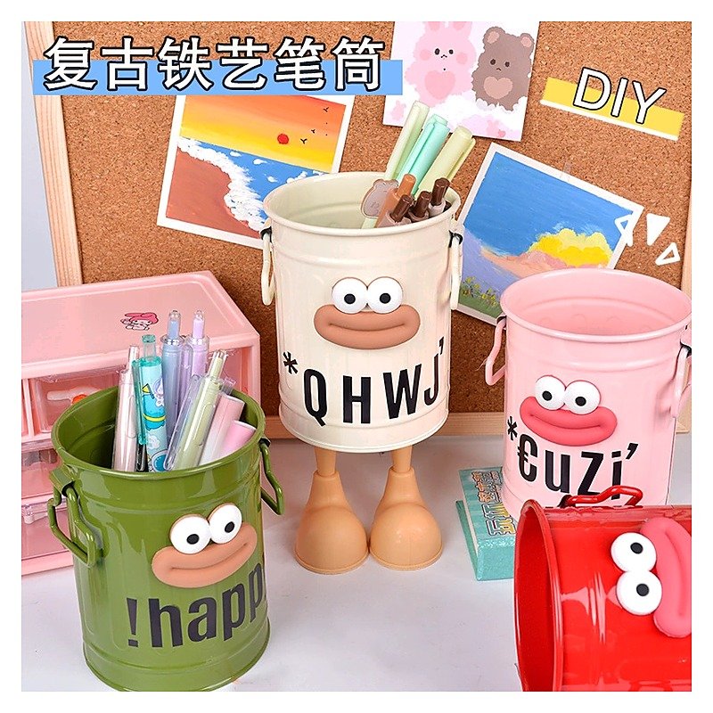 Custom Logo Plastic Cute Cartoon Desk Pen Holder Organizer for Holiday School Office and