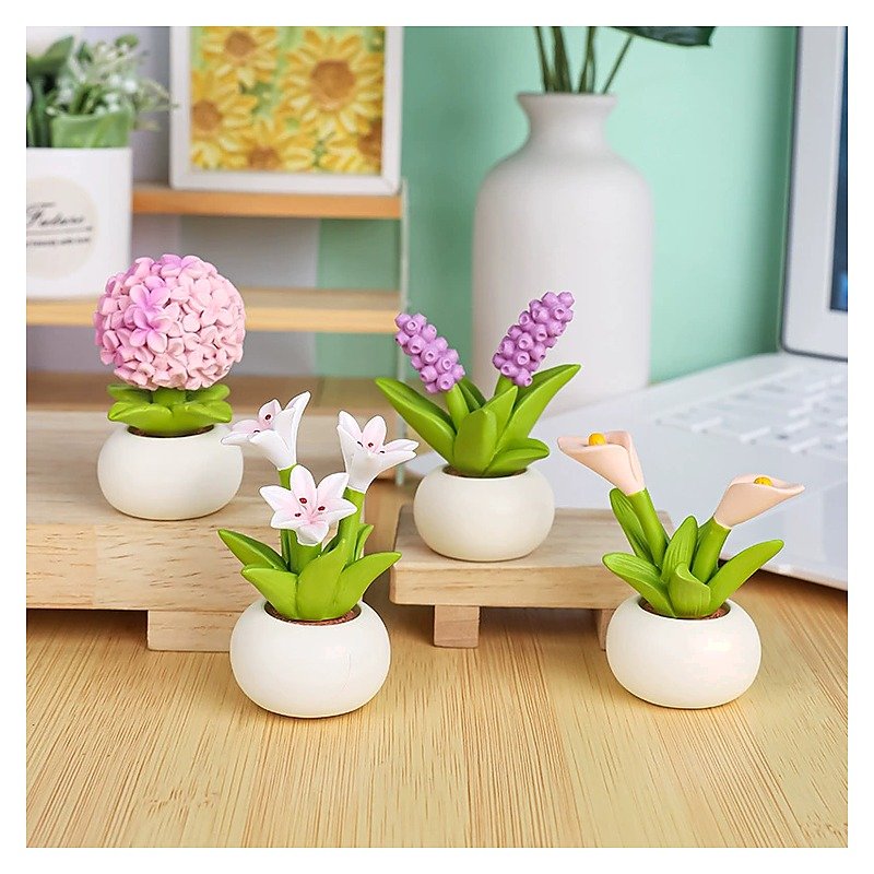 Cute Desktop Stationery Item for Holiday School Office and Event Use