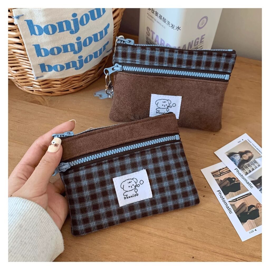 Brown Vintage Storage Card Holder Wallet Case for School Office Event and Retail Use