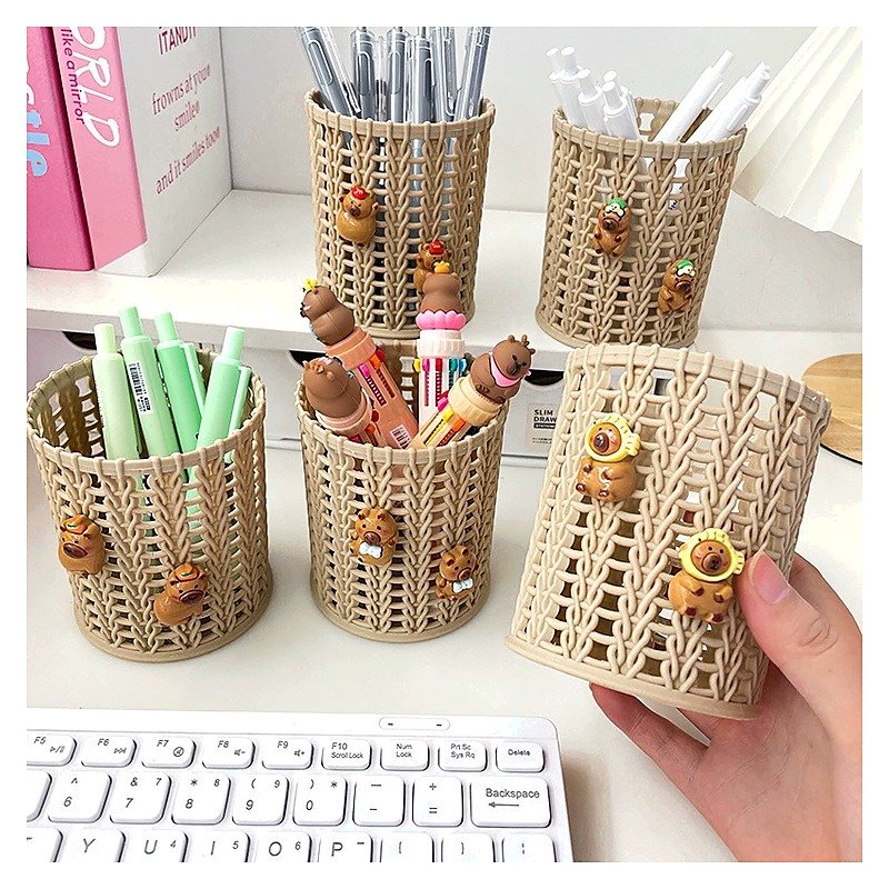 Custom Logo Plastic Cute Cartoon Desk Pen Holder Organizer for School Office Event and