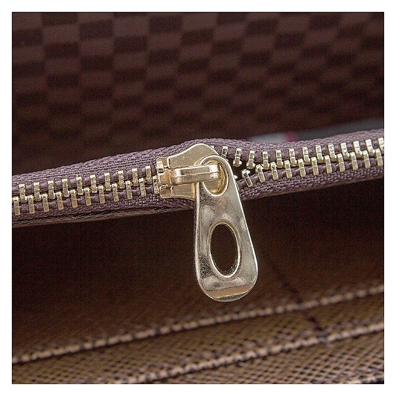 Custom Logo PU Leather Wallet for School Office Event and Retail Use